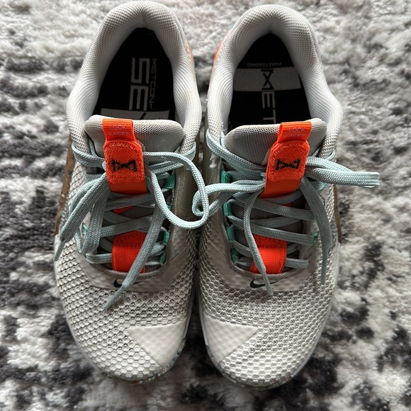 Nike Metcon size 6.5 - Picture 2 of 6
